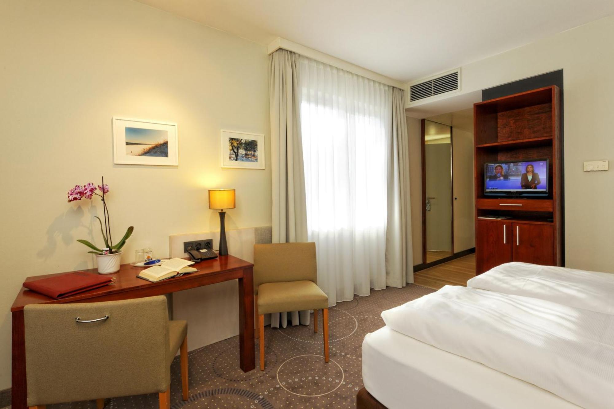 Hotel Kaliebe トラッセンハイデ エクステリア 写真