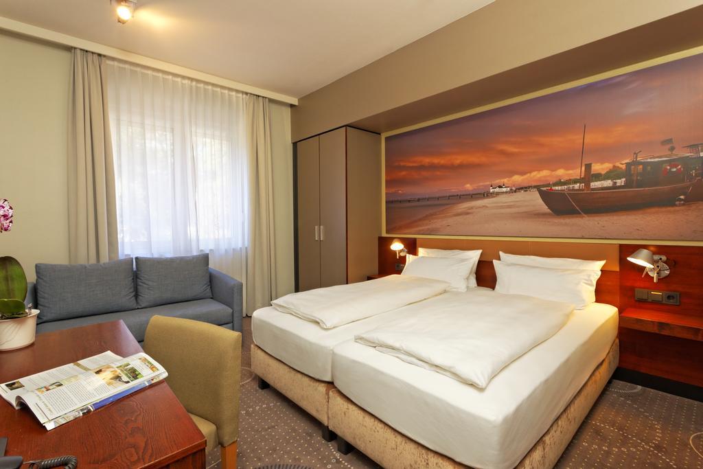 Hotel Kaliebe トラッセンハイデ エクステリア 写真